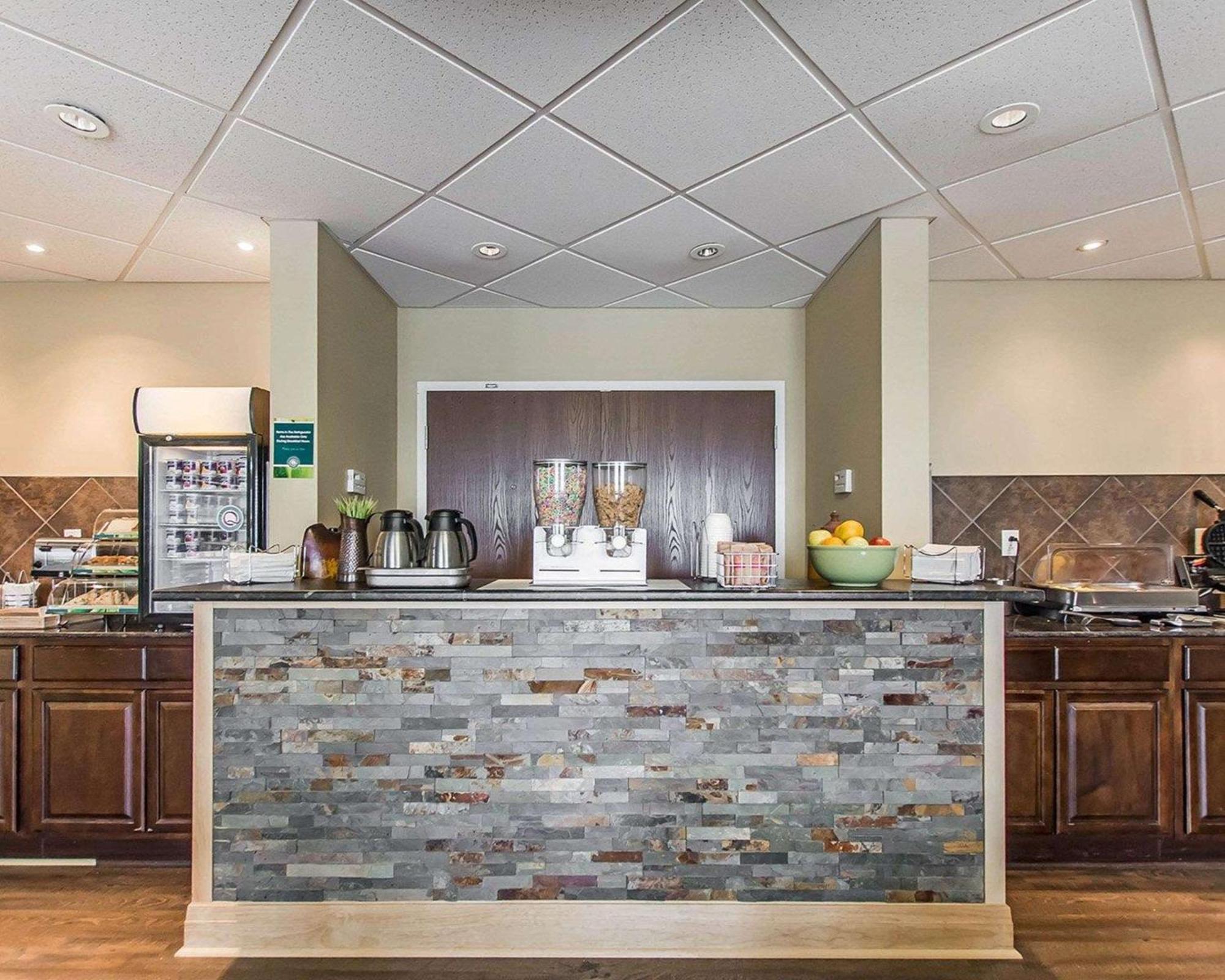 Quality Inn Moncton Dış mekan fotoğraf